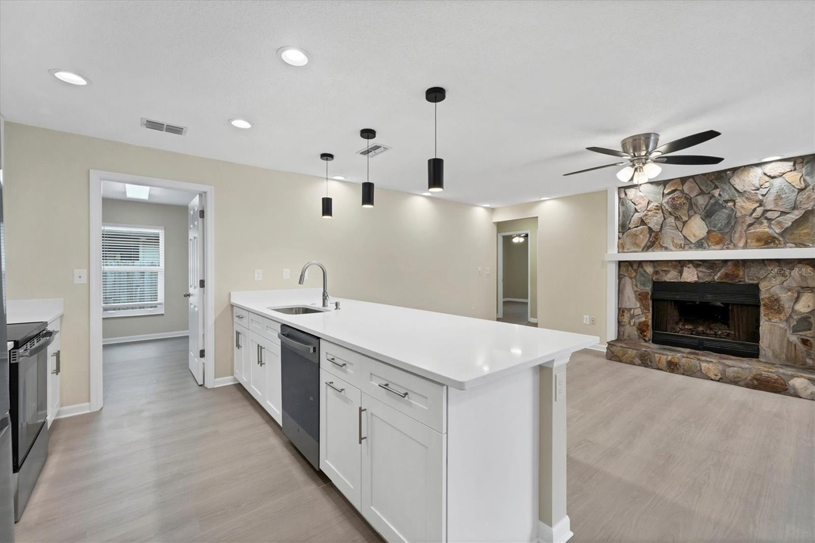 RIVER PINES - Residential