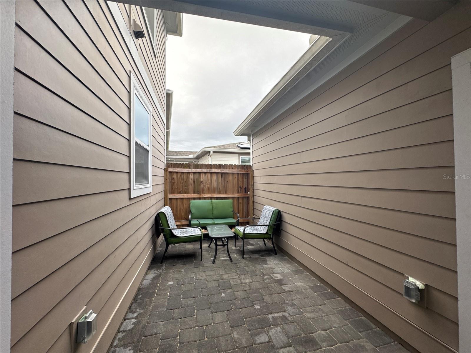WESLYN PARK PH 1 - Residential Lease