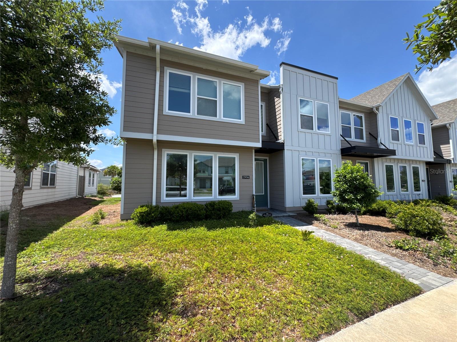 WESLYN PARK PH 1 - Residential Lease