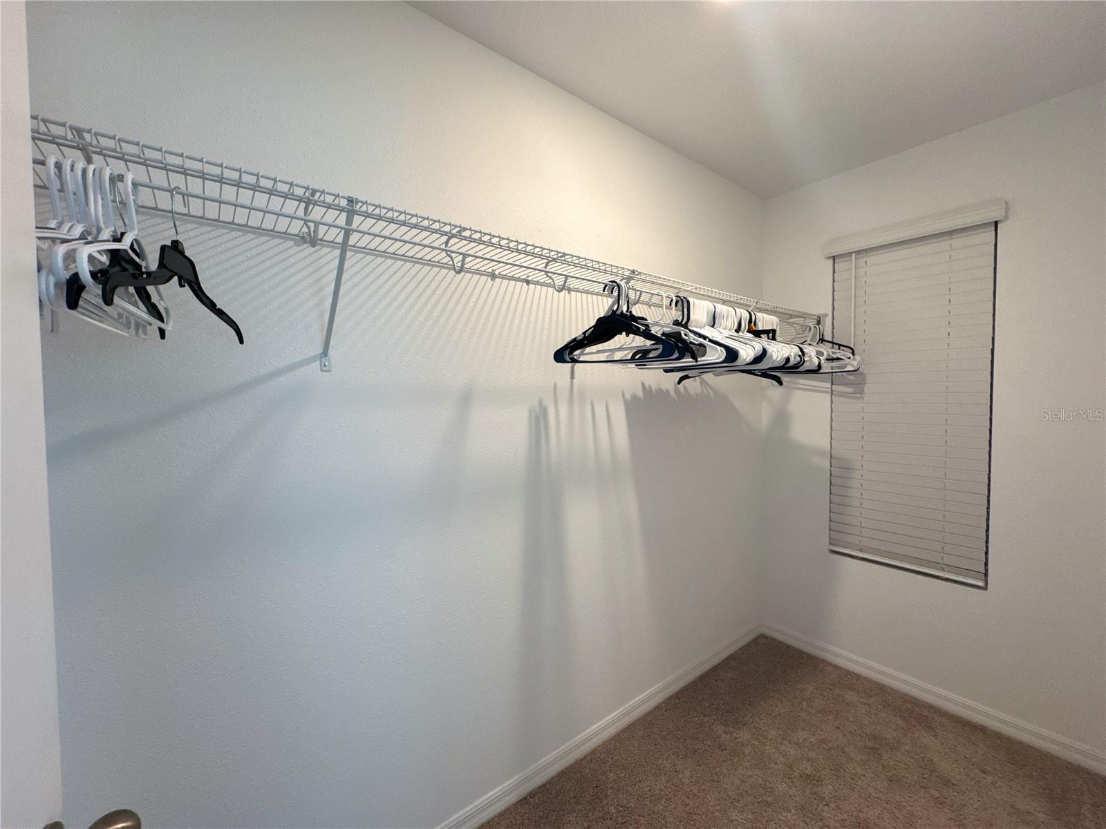 WESLYN PARK PH 1 - Residential Lease