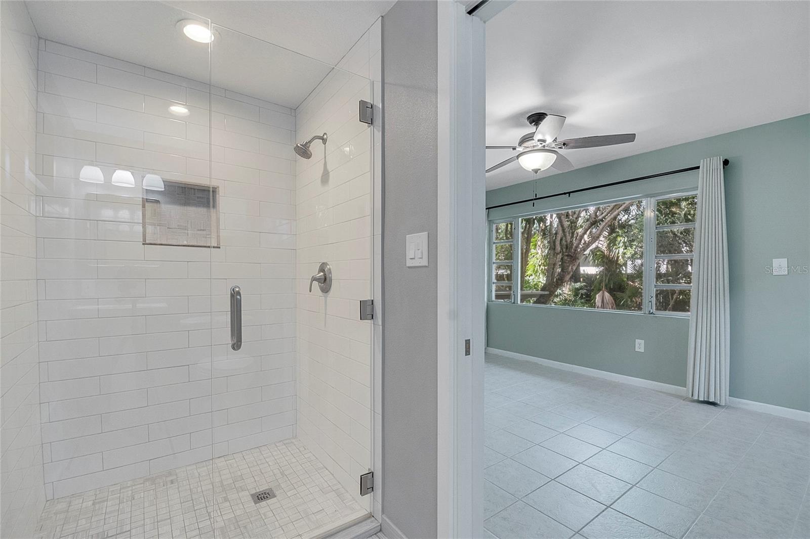 CAMPO BELLO - Residential Lease