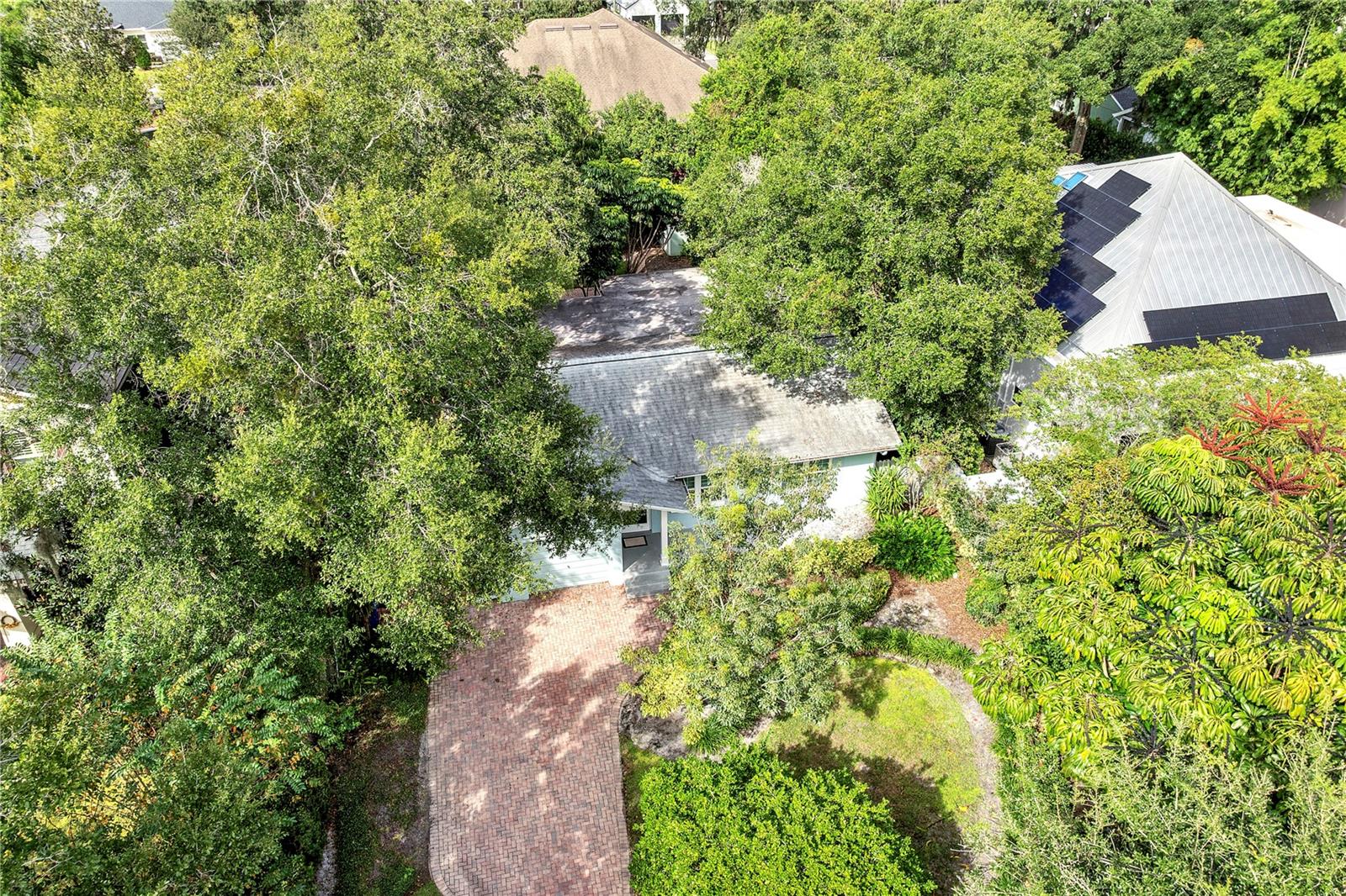 CAMPO BELLO - Residential Lease