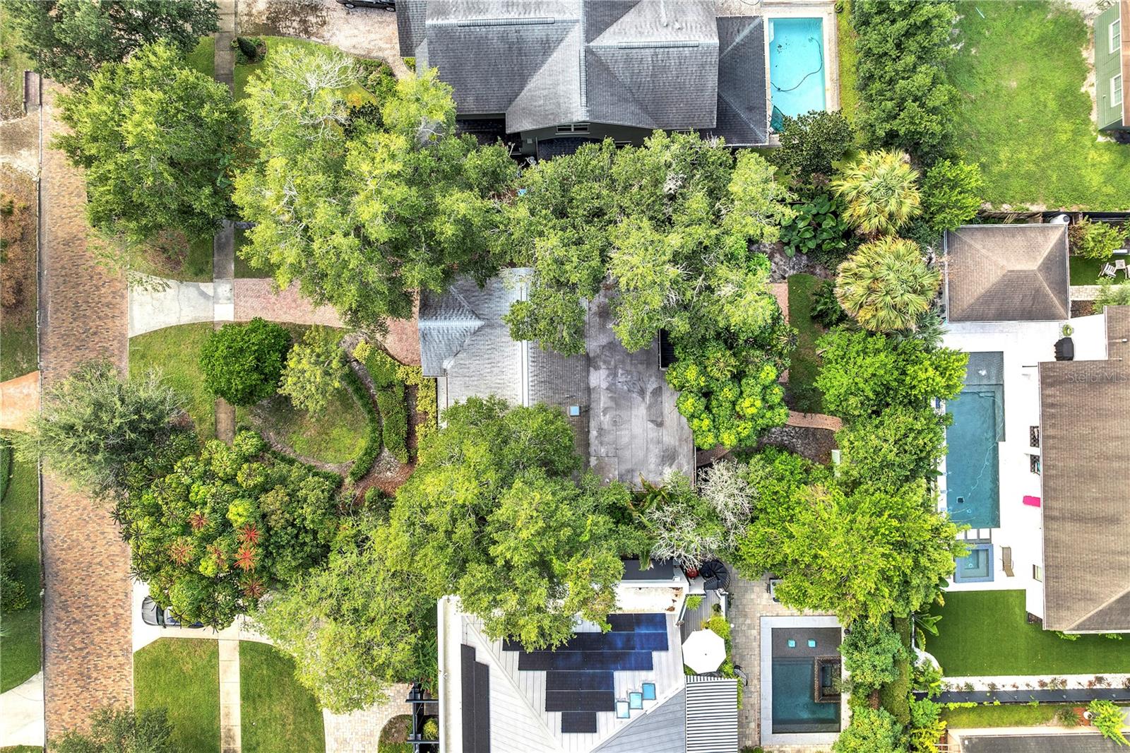 CAMPO BELLO - Residential Lease