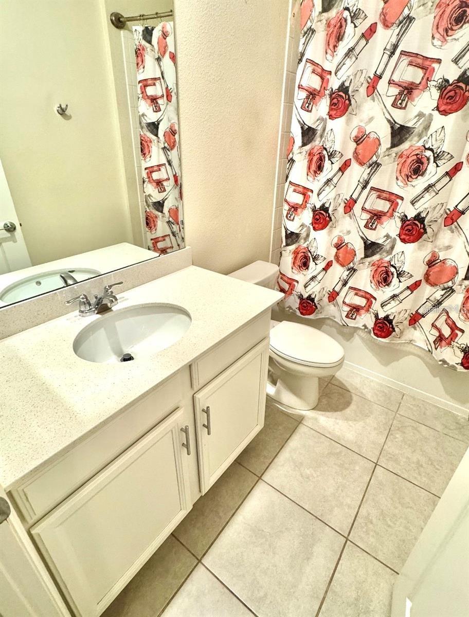 NORTHRIDGE ESTATES - Residential Lease