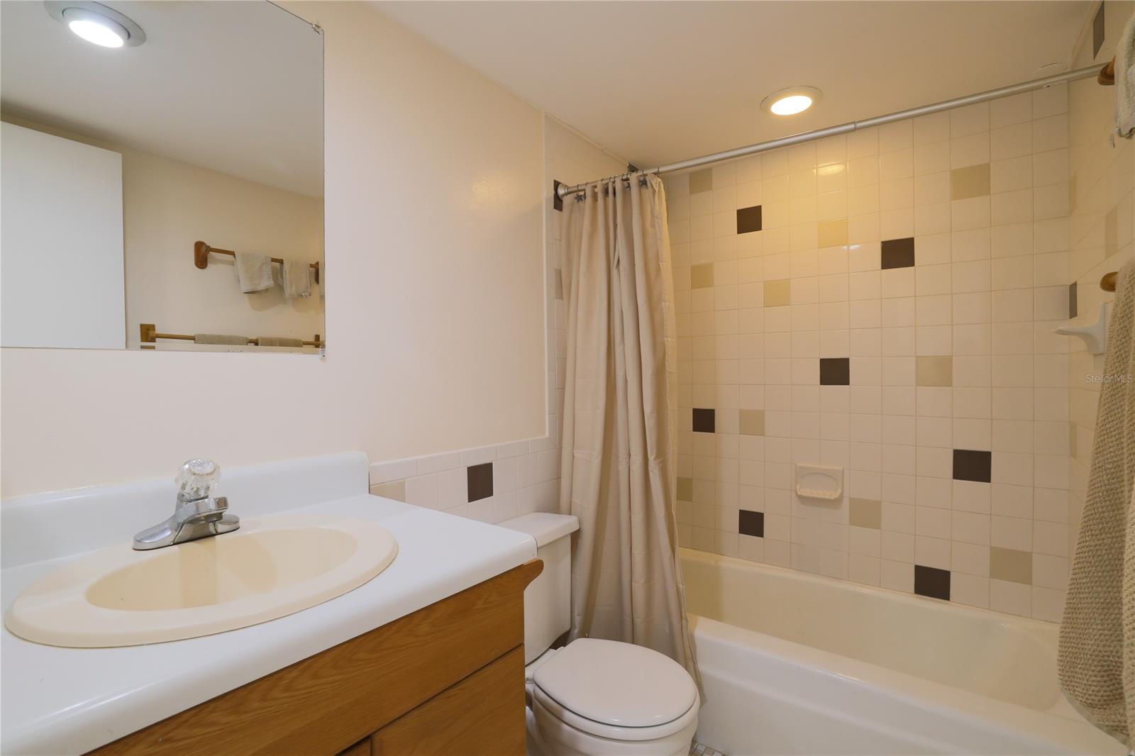 River House - Residential Lease