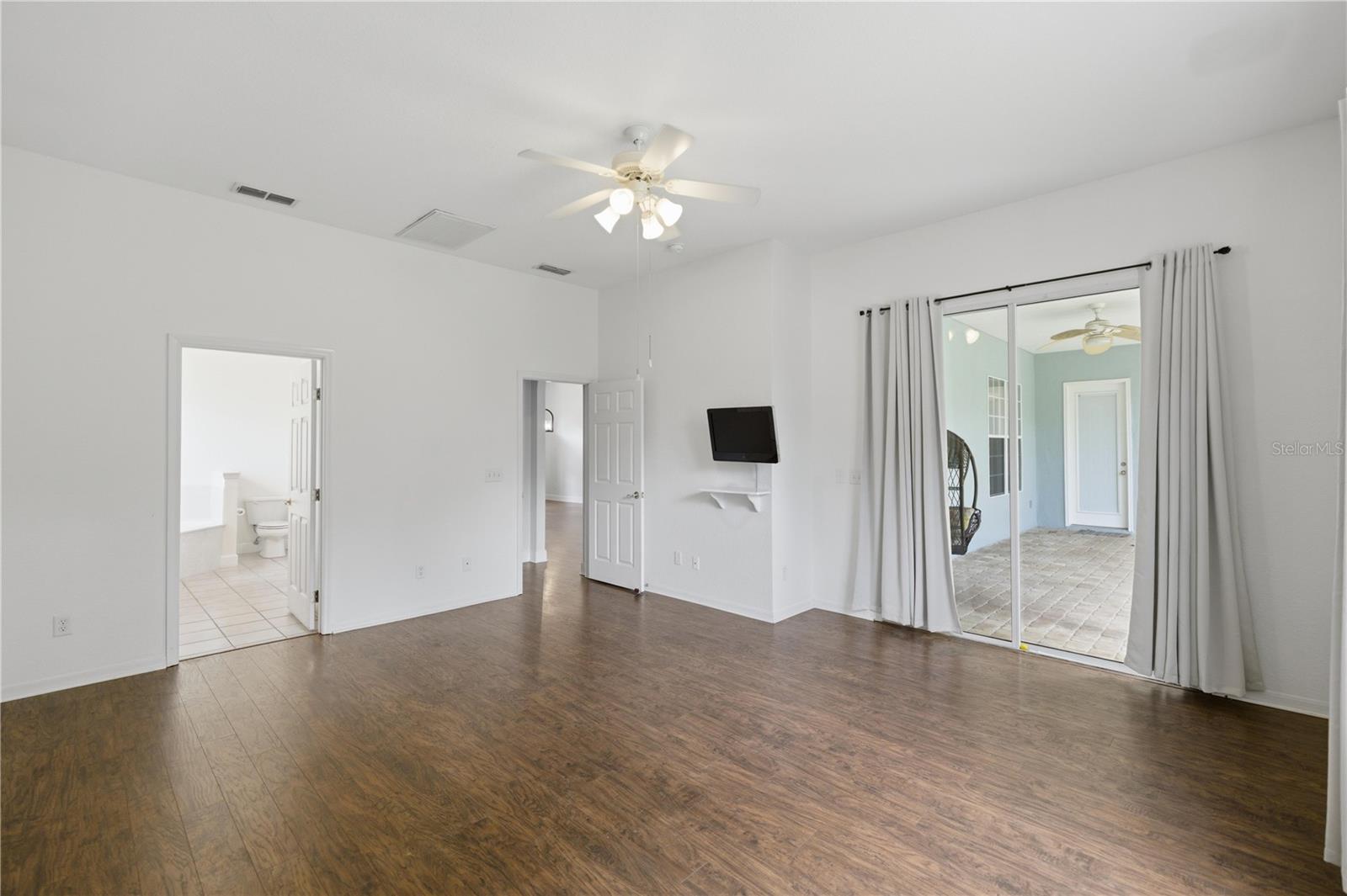 WOODLAND ESTATE - Residential