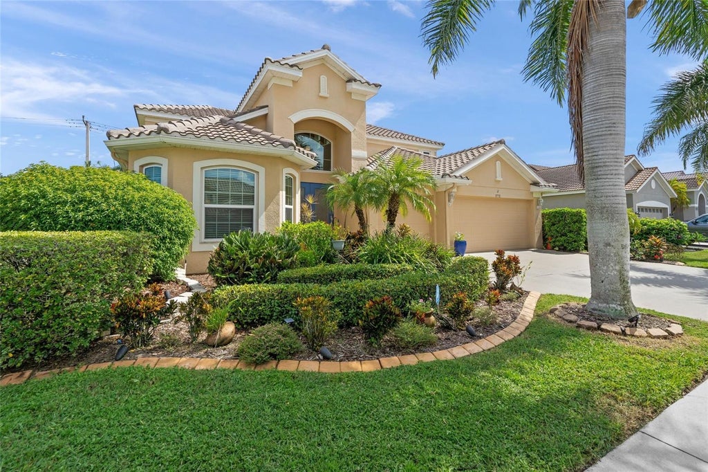 Photo of 1772 Pinyon Pine Drive, Sarasota, FL 34240 (MLS # A4705265)