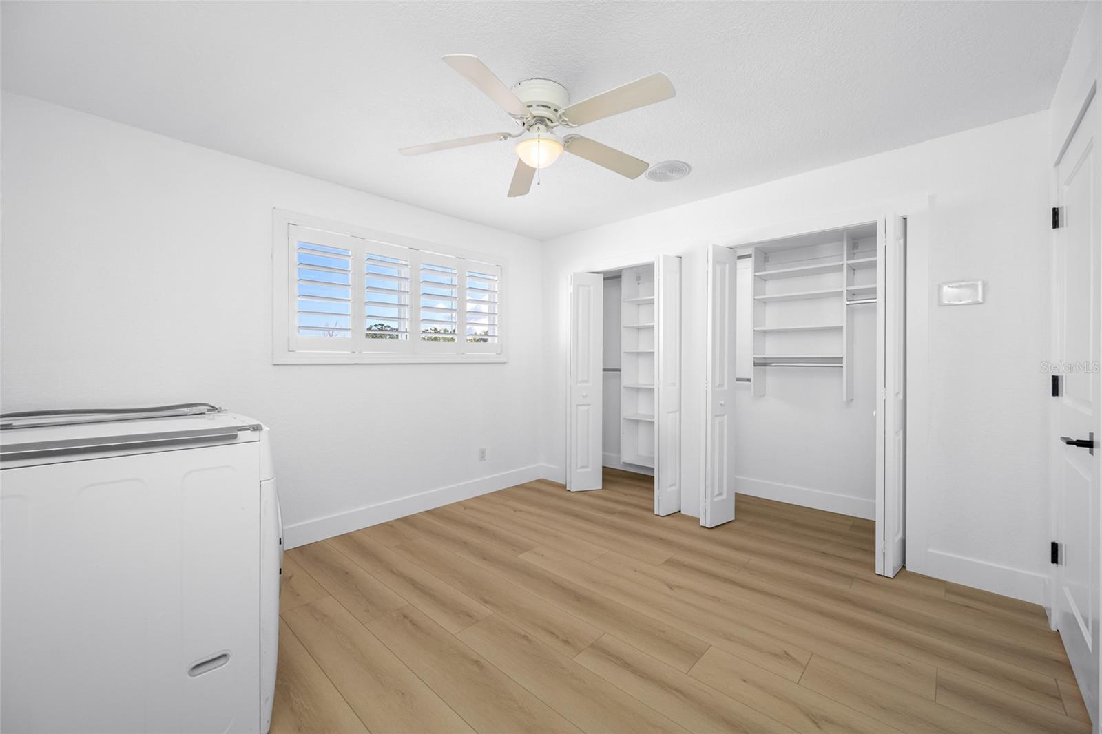 TARA CAY II - Residential