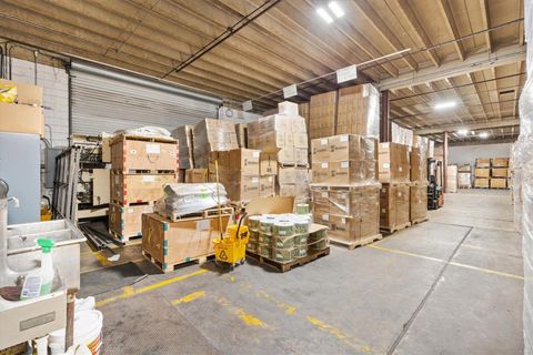 Tiny photo for 1103 Thomas Avenue, Leesburg, FL 34748 (MLS # G5108666)