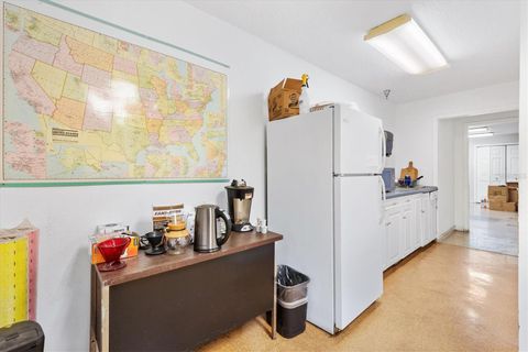 Tiny photo for 1103 Thomas Avenue, Leesburg, FL 34748 (MLS # G5108666)