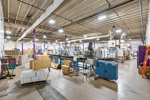 Tiny photo for 1103 Thomas Avenue, Leesburg, FL 34748 (MLS # G5108666)