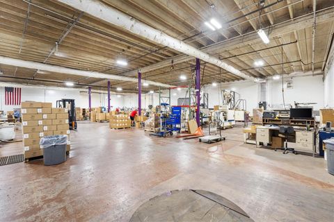 Tiny photo for 1103 Thomas Avenue, Leesburg, FL 34748 (MLS # G5108666)