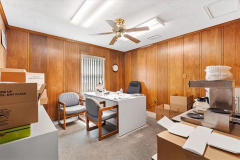 Tiny photo for 1103 Thomas Avenue, Leesburg, FL 34748 (MLS # G5108666)