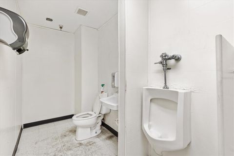 Tiny photo for 1103 Thomas Avenue, Leesburg, FL 34748 (MLS # G5108666)