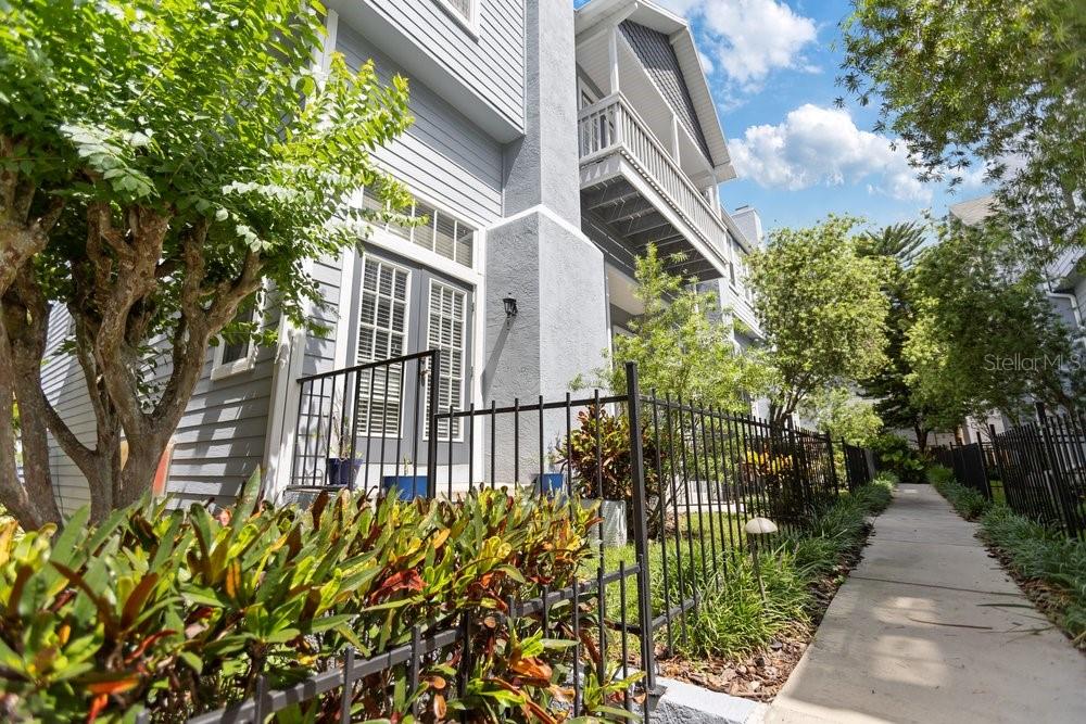 BAYSWATER CLOSE AT OLDE HYDE P - Residential