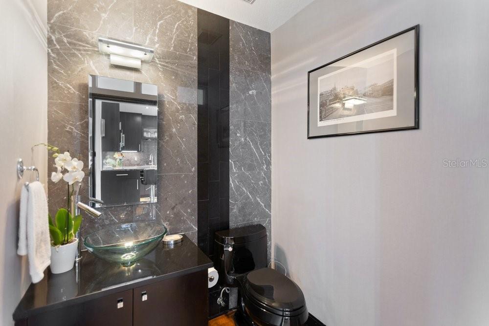 BAYSWATER CLOSE AT OLDE HYDE P - Residential