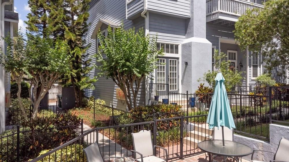 BAYSWATER CLOSE AT OLDE HYDE P - Residential