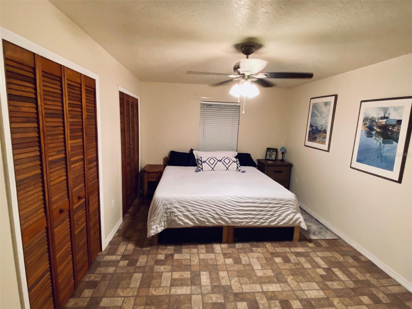 LAKE MARIAN SHORES - Residential