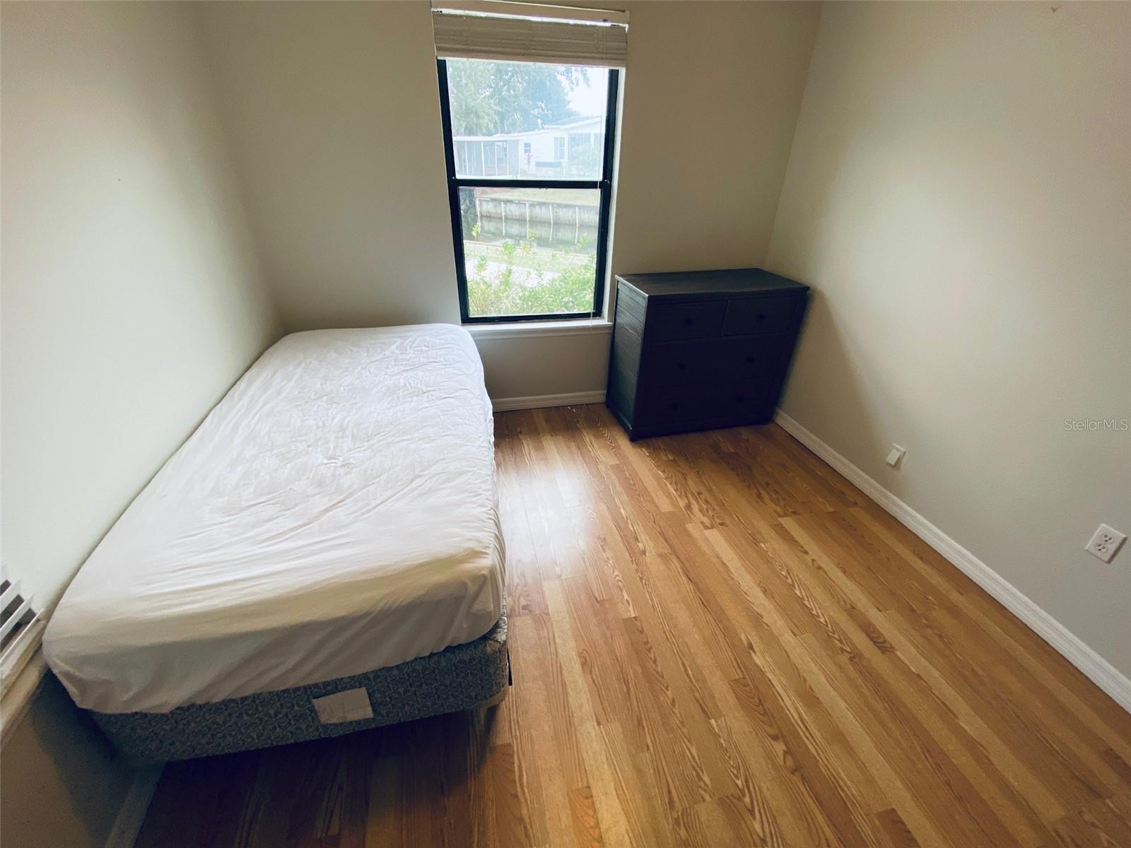 LAKE MARIAN SHORES - Residential