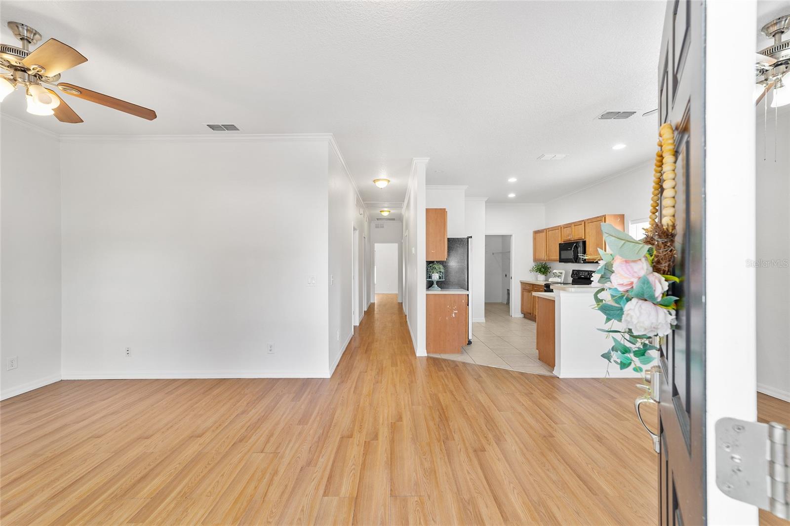 CARLTON VILLAGE PARK - Residential