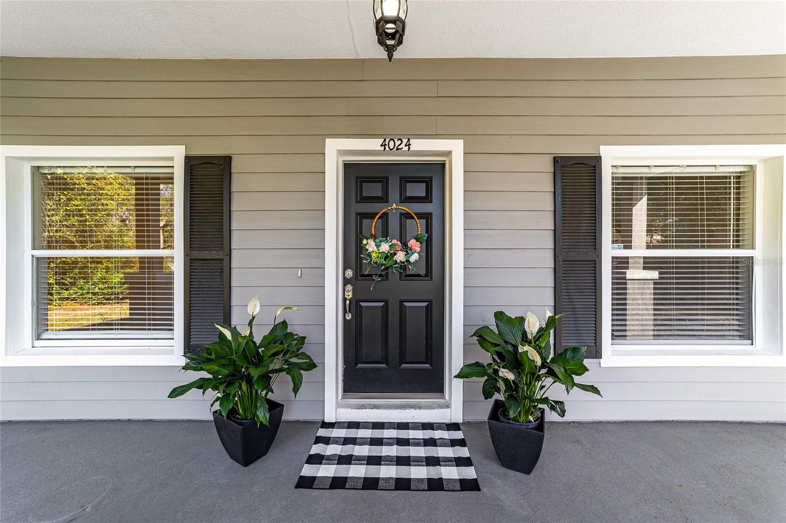 CARLTON VILLAGE PARK - Residential