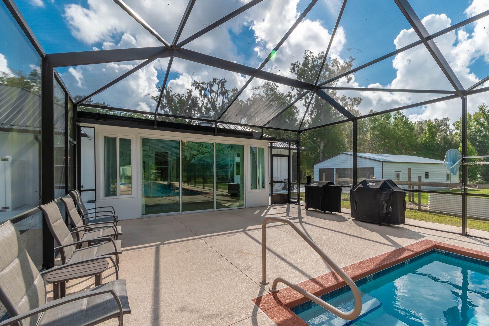 SADDLE HILL - Residential