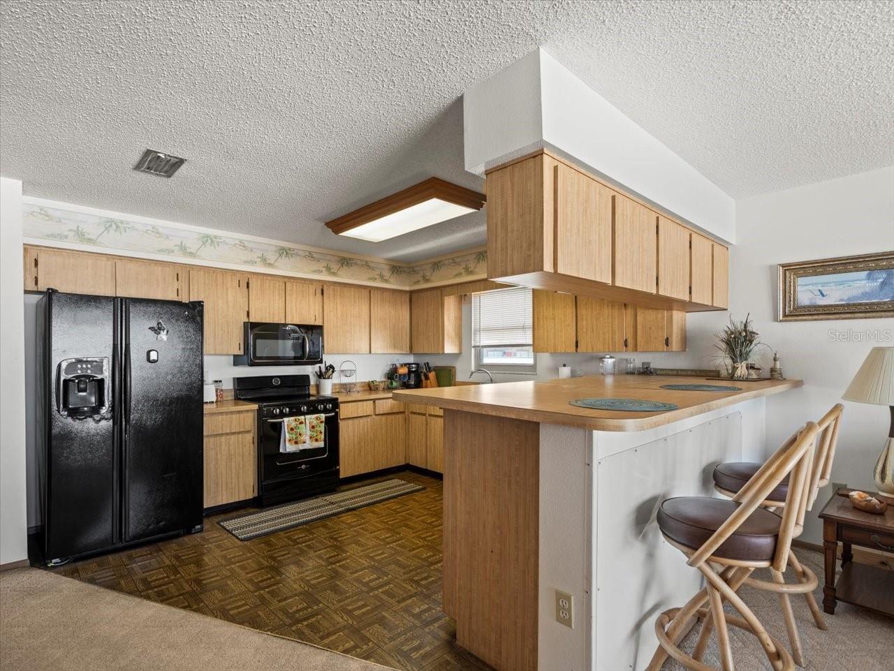 SUNSET VILLA CONDO - Residential
