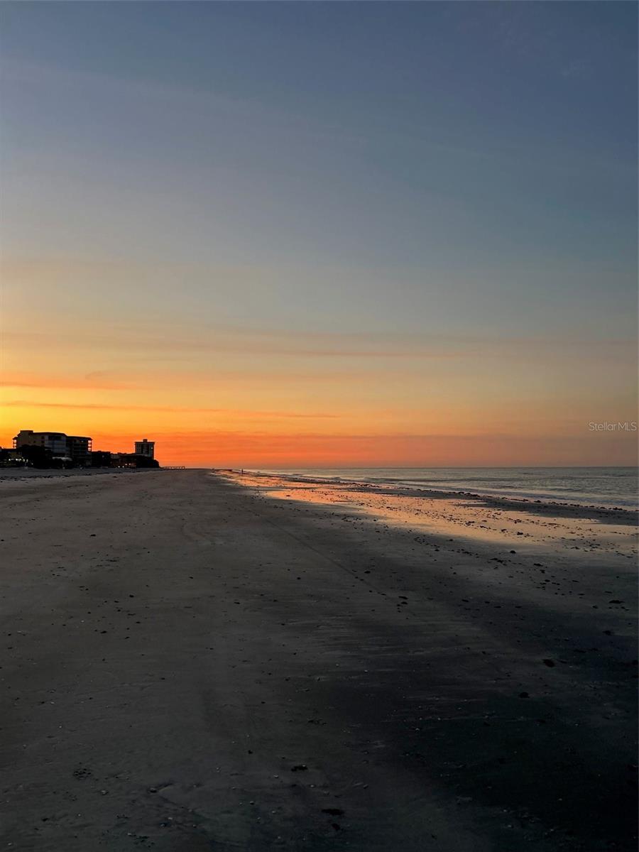 SUNSET VILLA CONDO - Residential