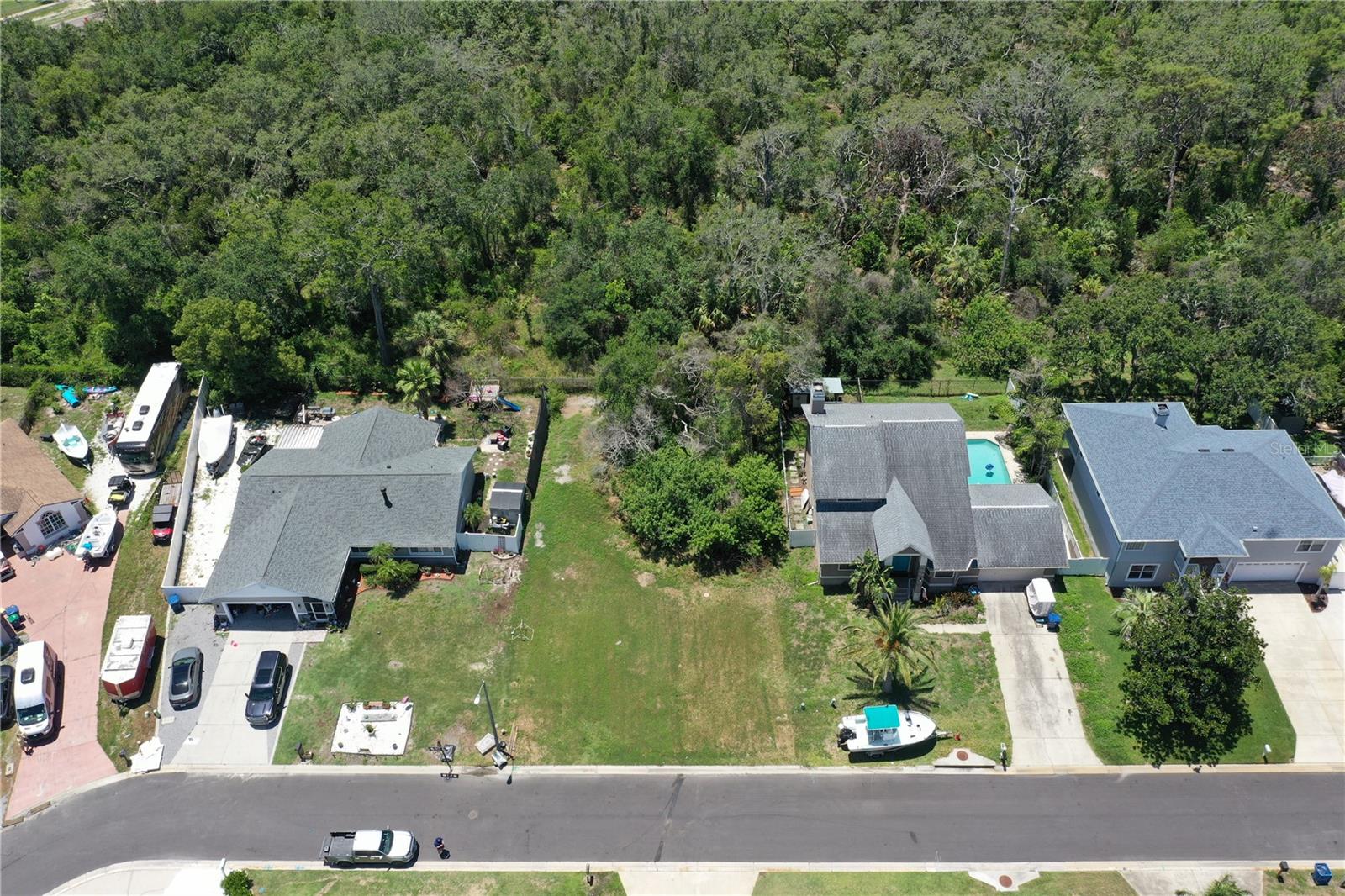 GULFWINDS DRIVE