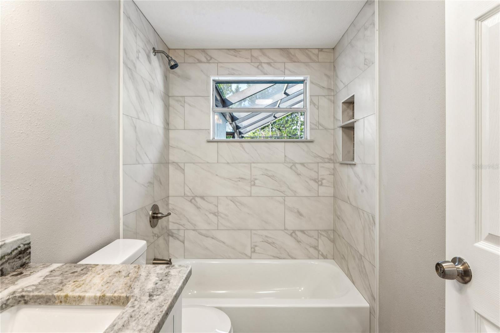 BEACON SQUARE - Residential