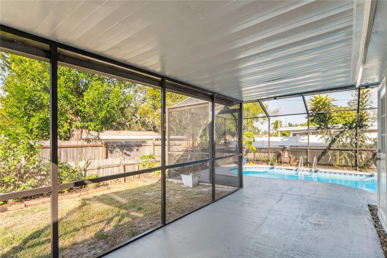 BEACON SQUARE - Residential