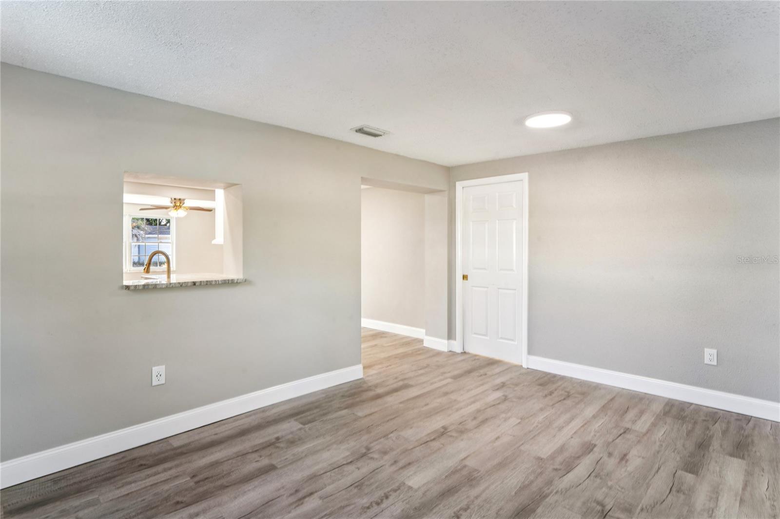 BEACON SQUARE - Residential