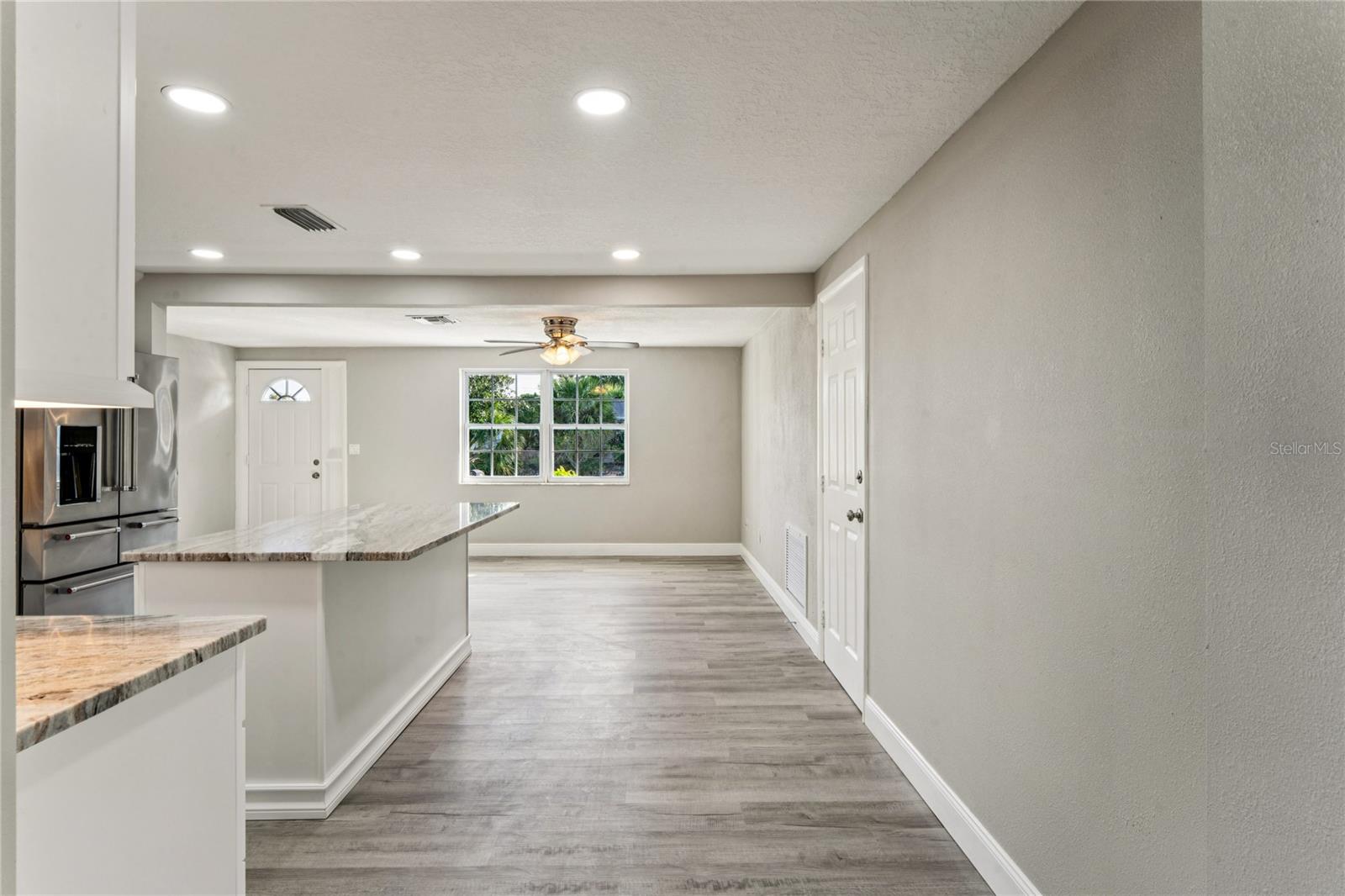 BEACON SQUARE - Residential