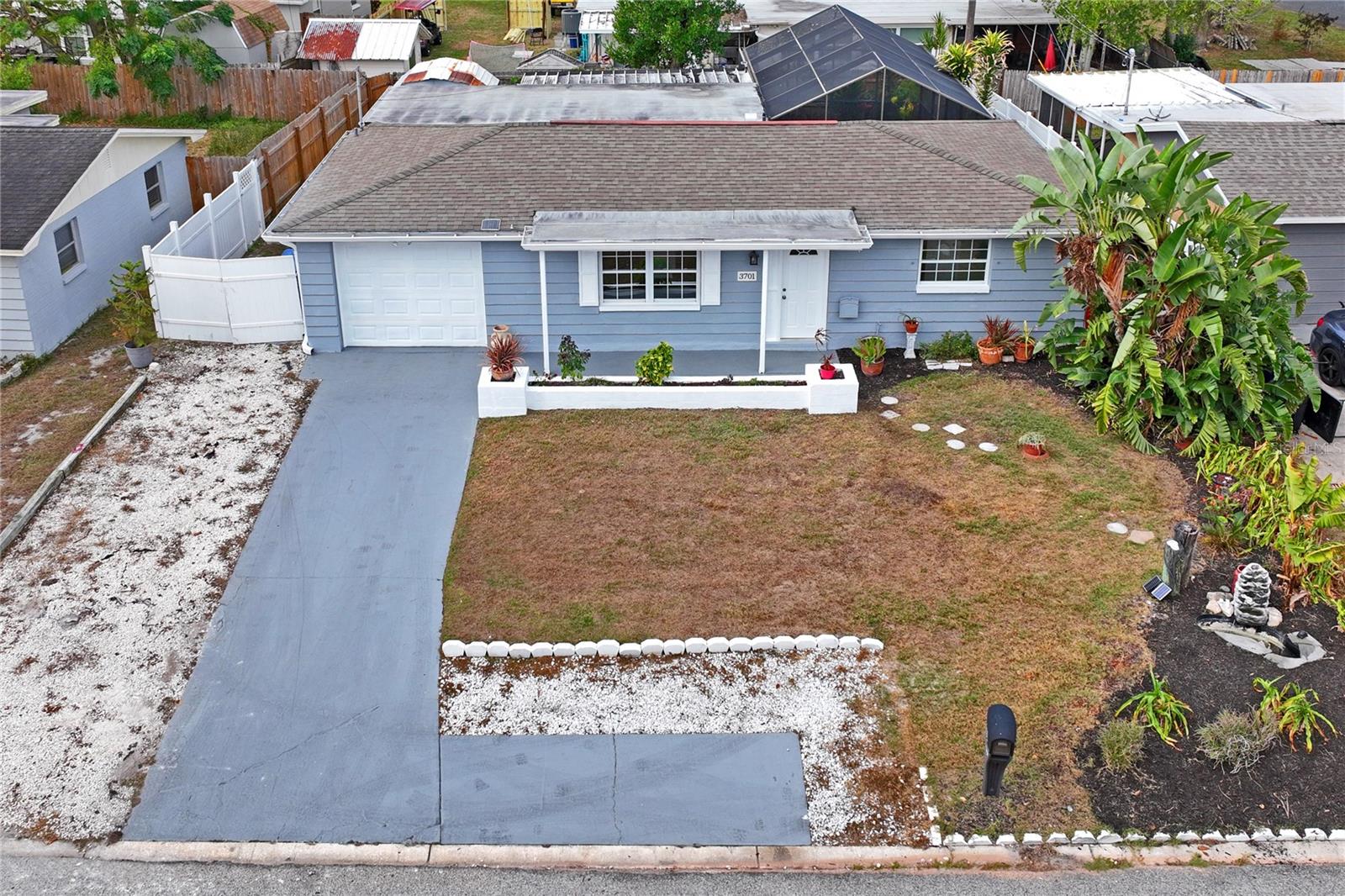 BEACON SQUARE - Residential