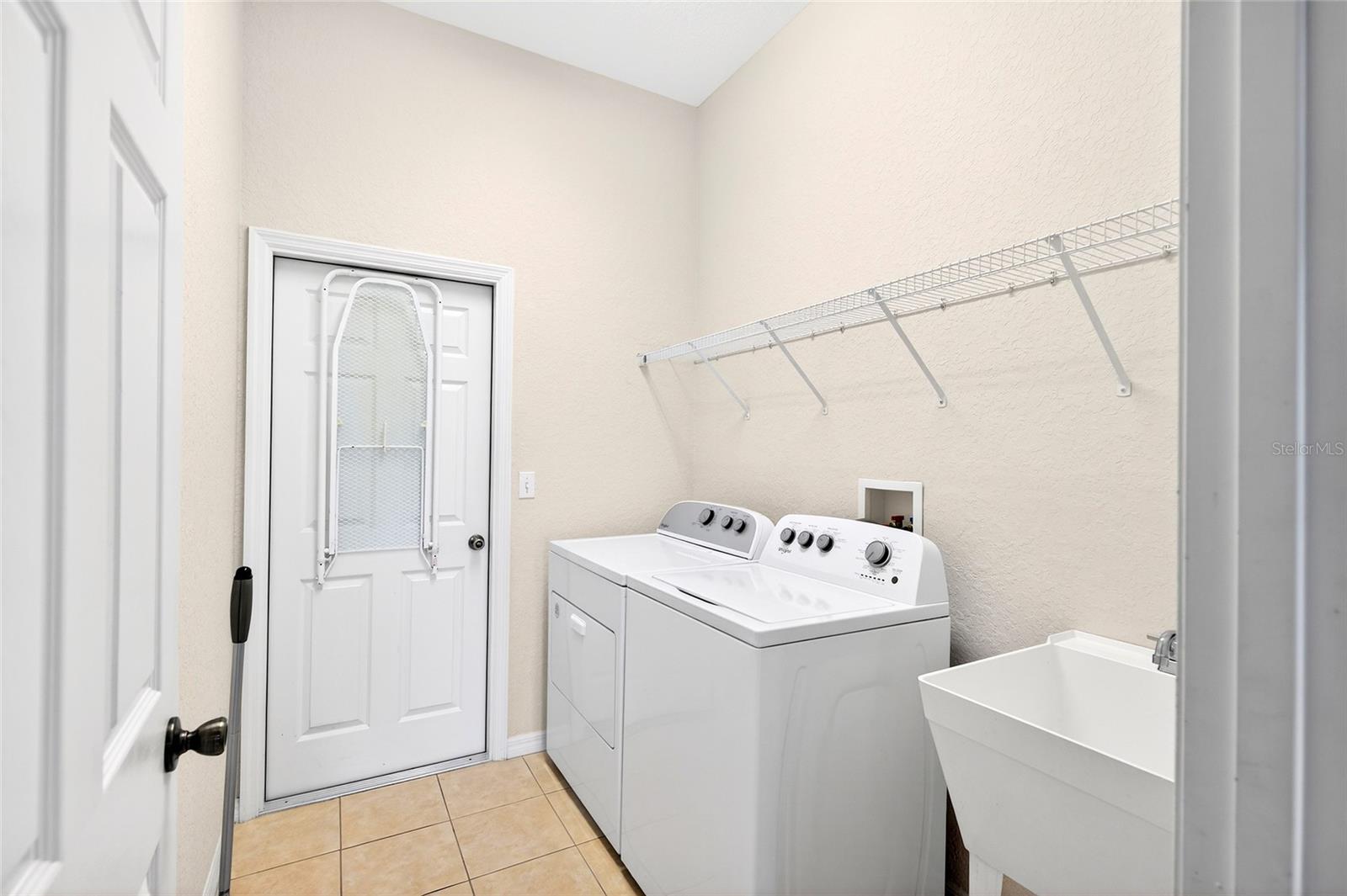 STONECREST - Residential