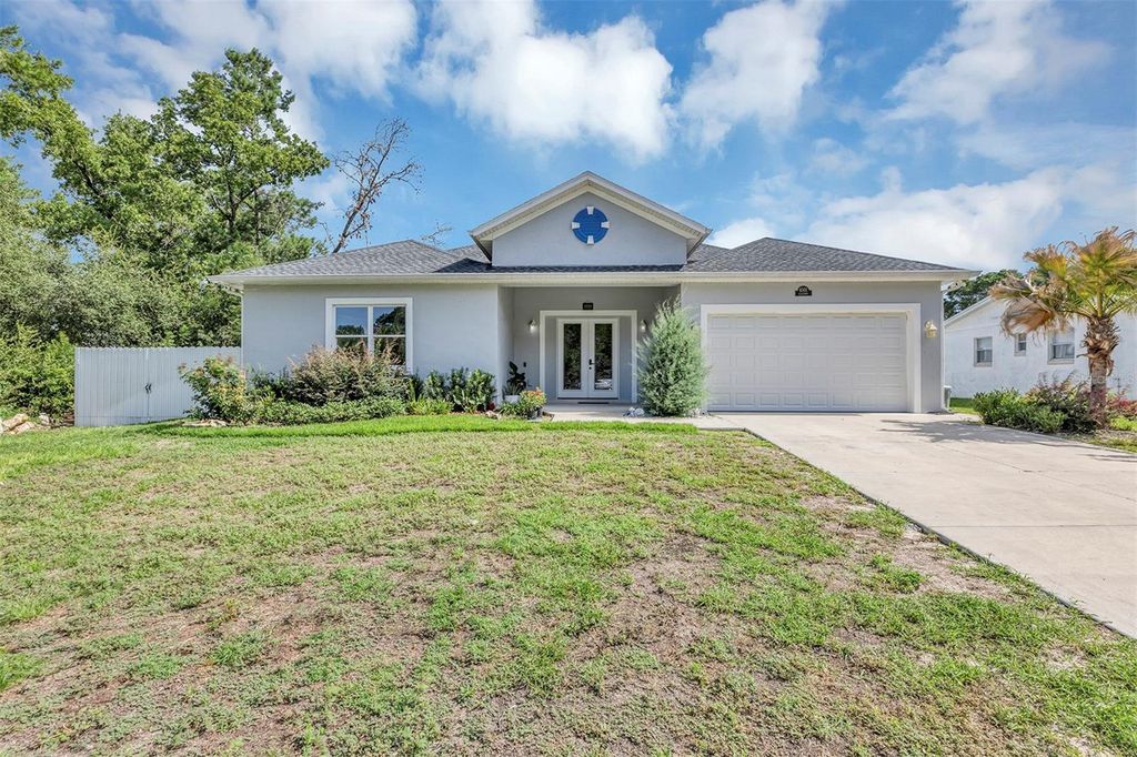 Photo of 4501 SW 145th Place Road, Ocala, FL 34473 (MLS # OM729042)
