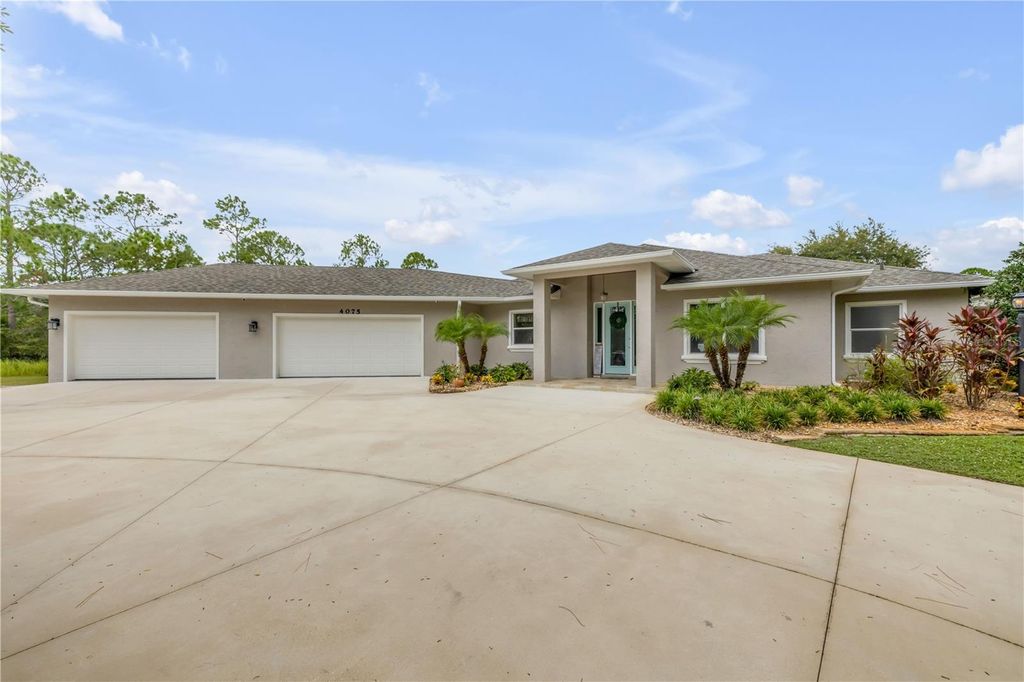 Photo of 4075 Crestwood Manor Drive, New Smyrna Beach, FL 32168 (MLS # NS1086030)