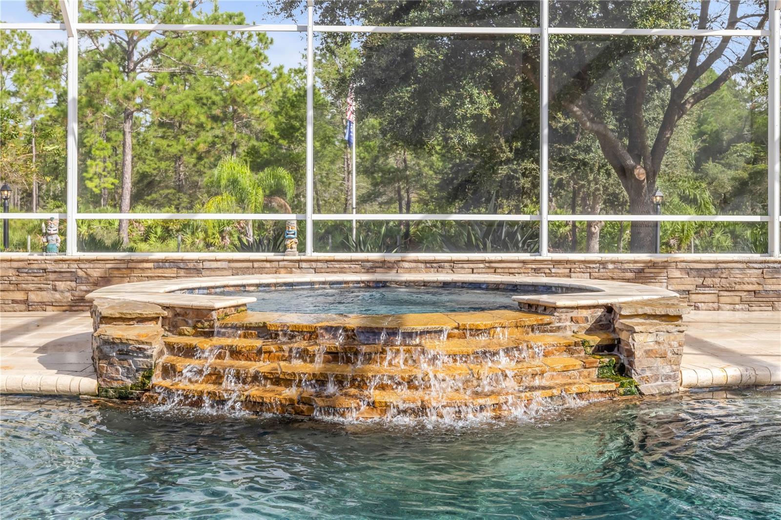 CRESTWOOD MANOR - Residential