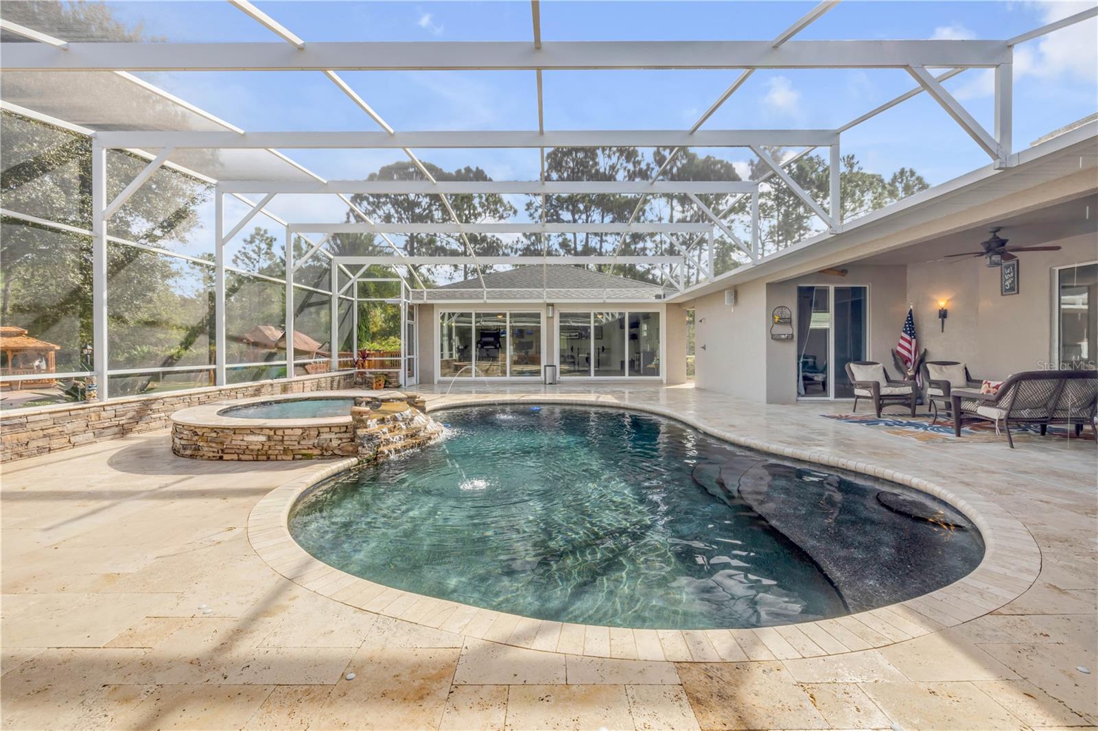 CRESTWOOD MANOR - Residential