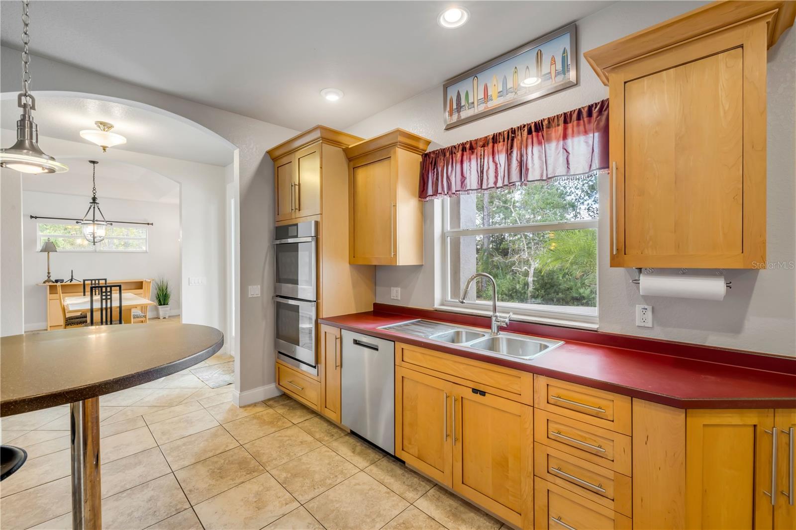 CRESTWOOD MANOR - Residential