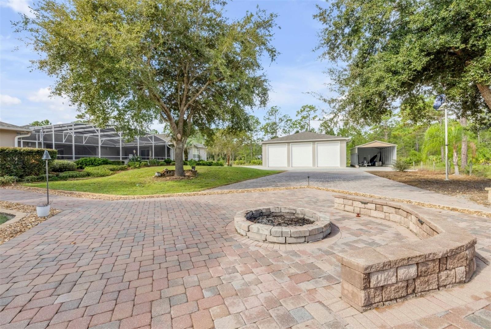 CRESTWOOD MANOR - Residential