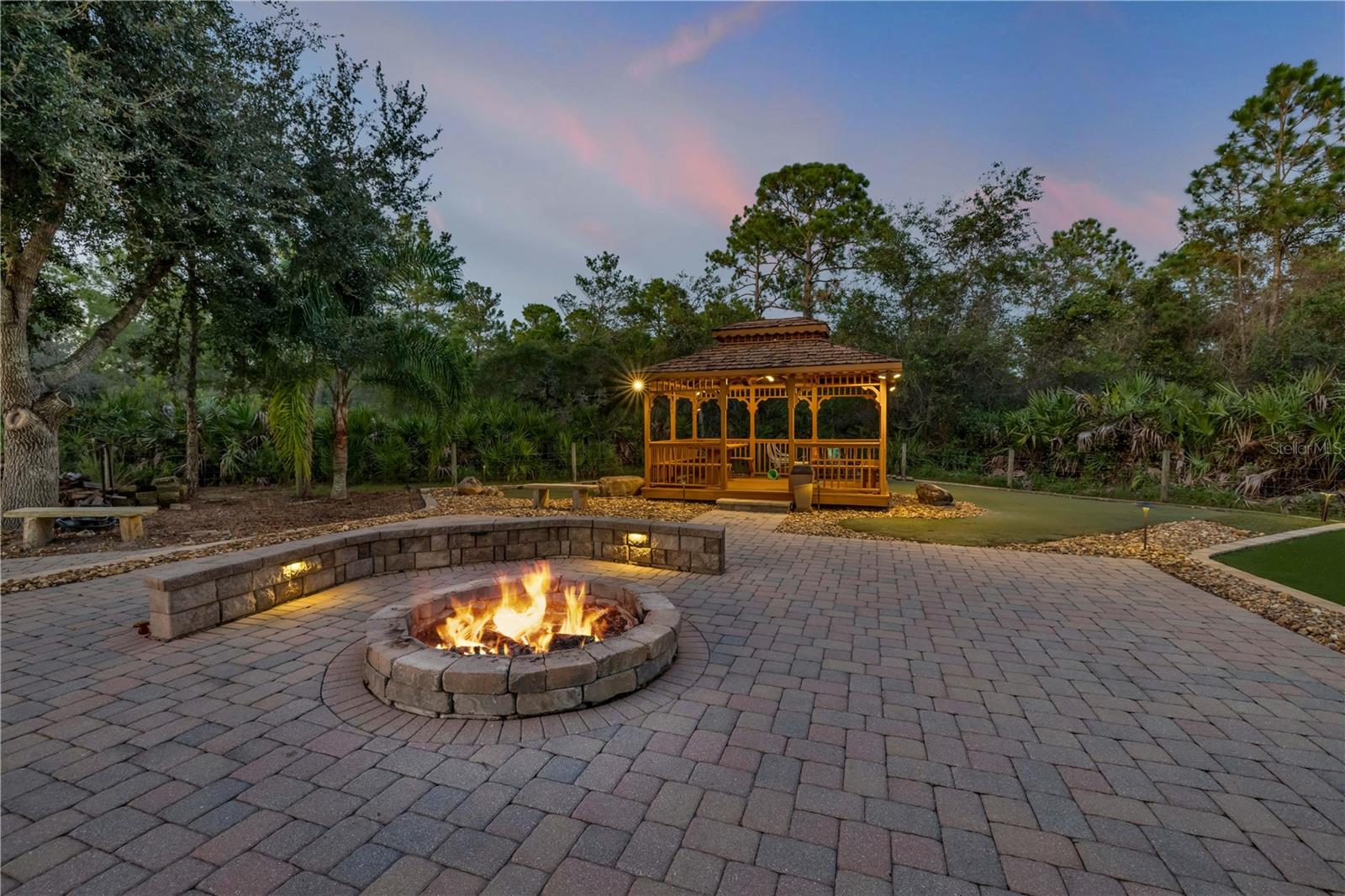 CRESTWOOD MANOR - Residential