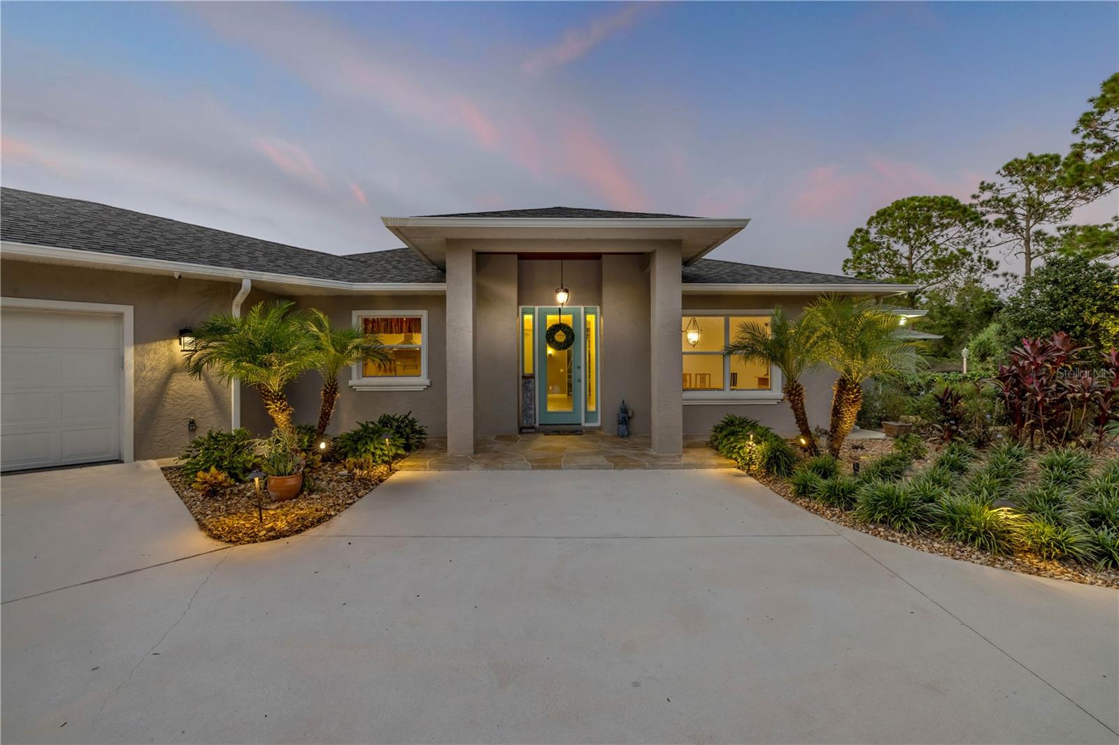 CRESTWOOD MANOR - Residential