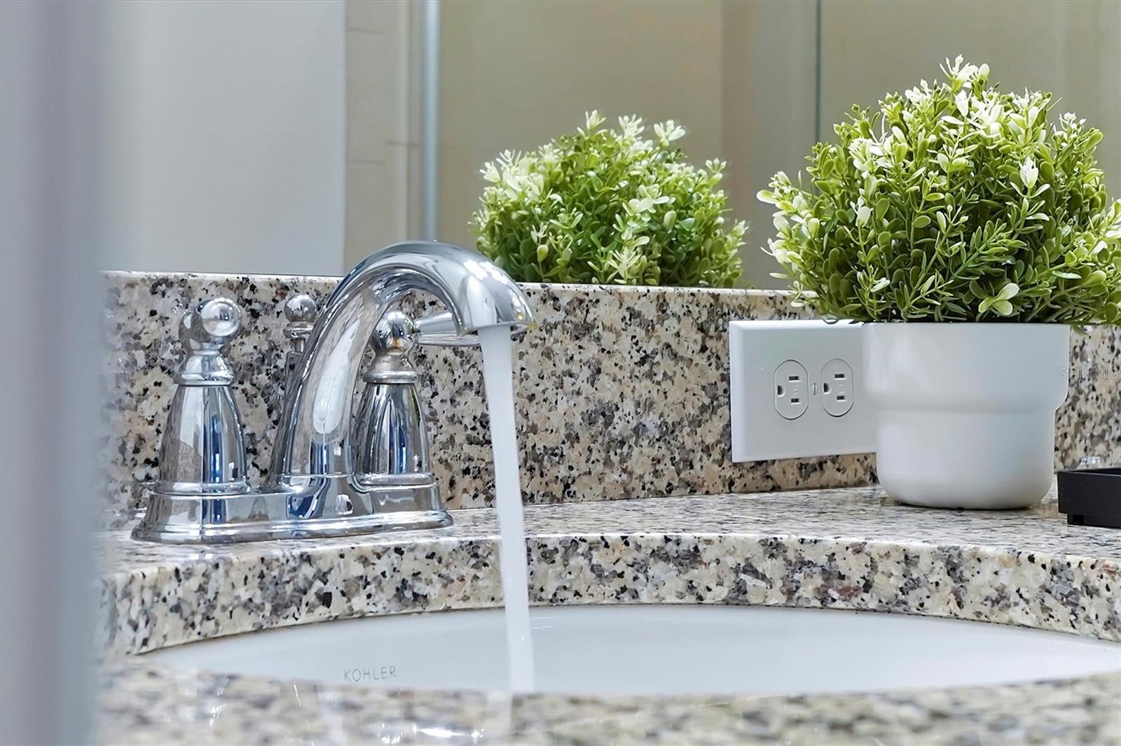 FESTIVAL PH 1 - Residential Lease