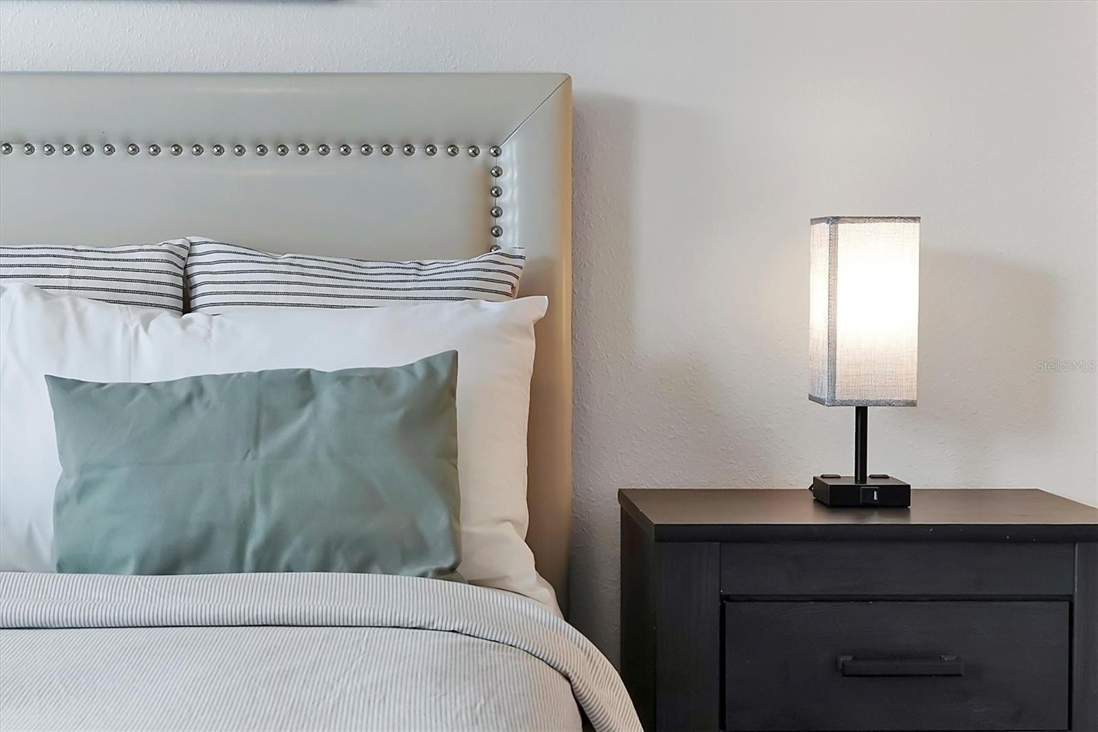 FESTIVAL PH 1 - Residential Lease