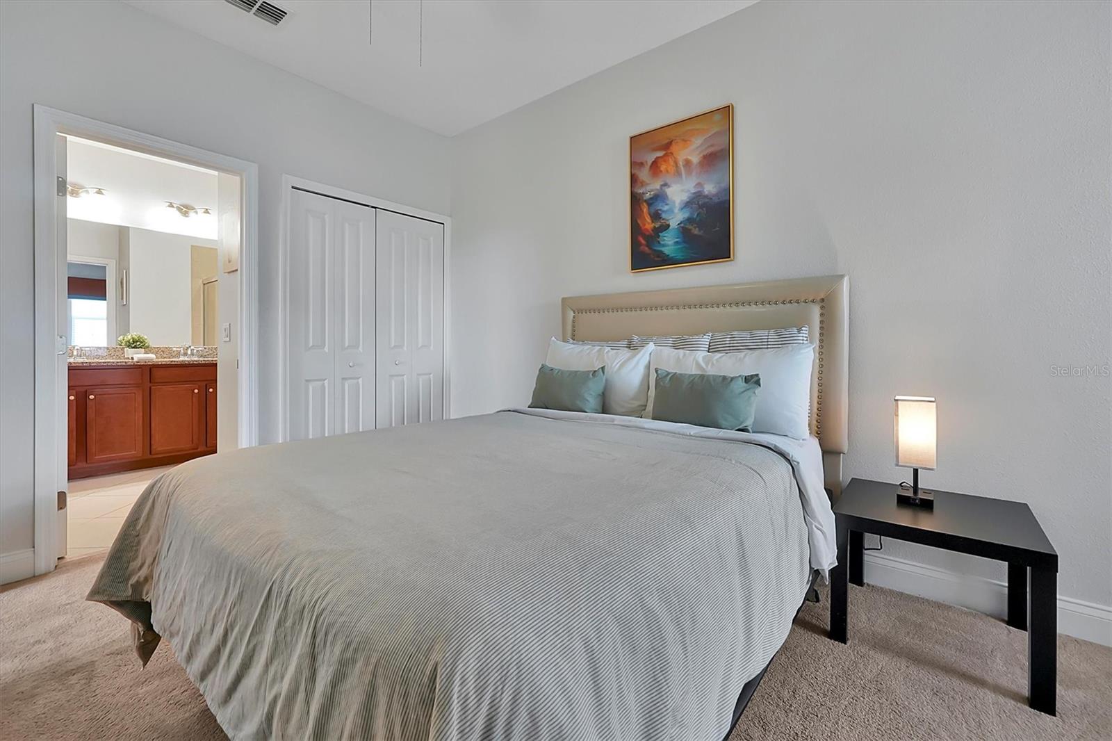 FESTIVAL PH 1 - Residential Lease