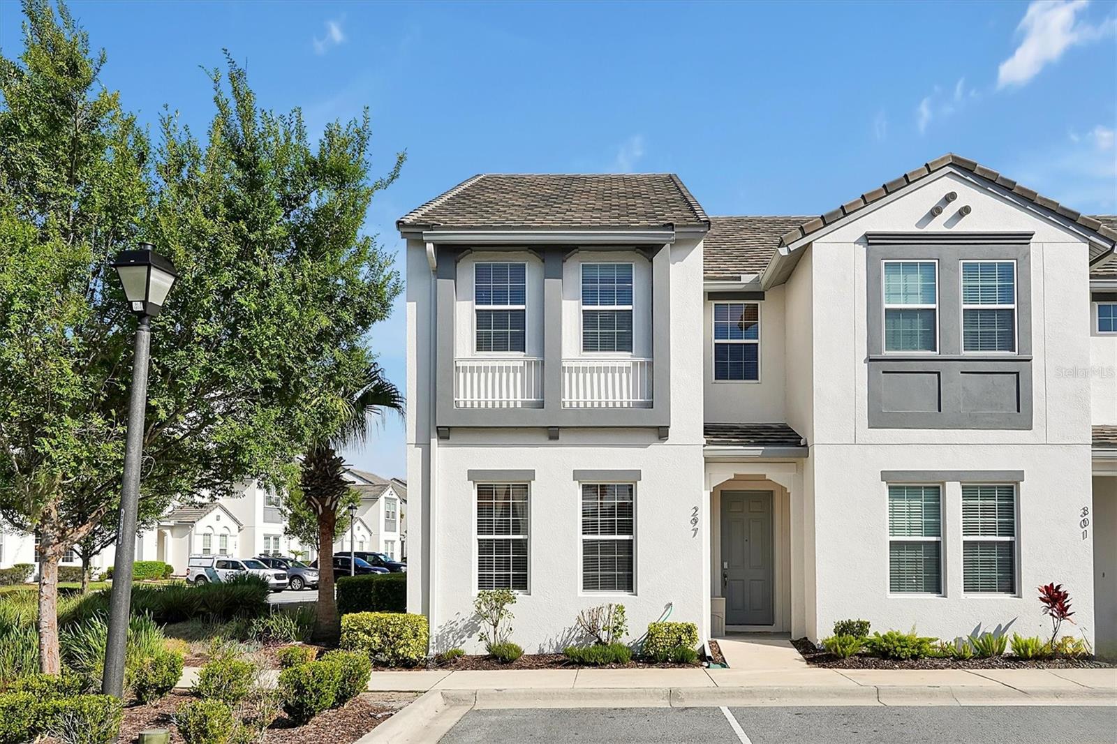 FESTIVAL PH 1 - Residential Lease