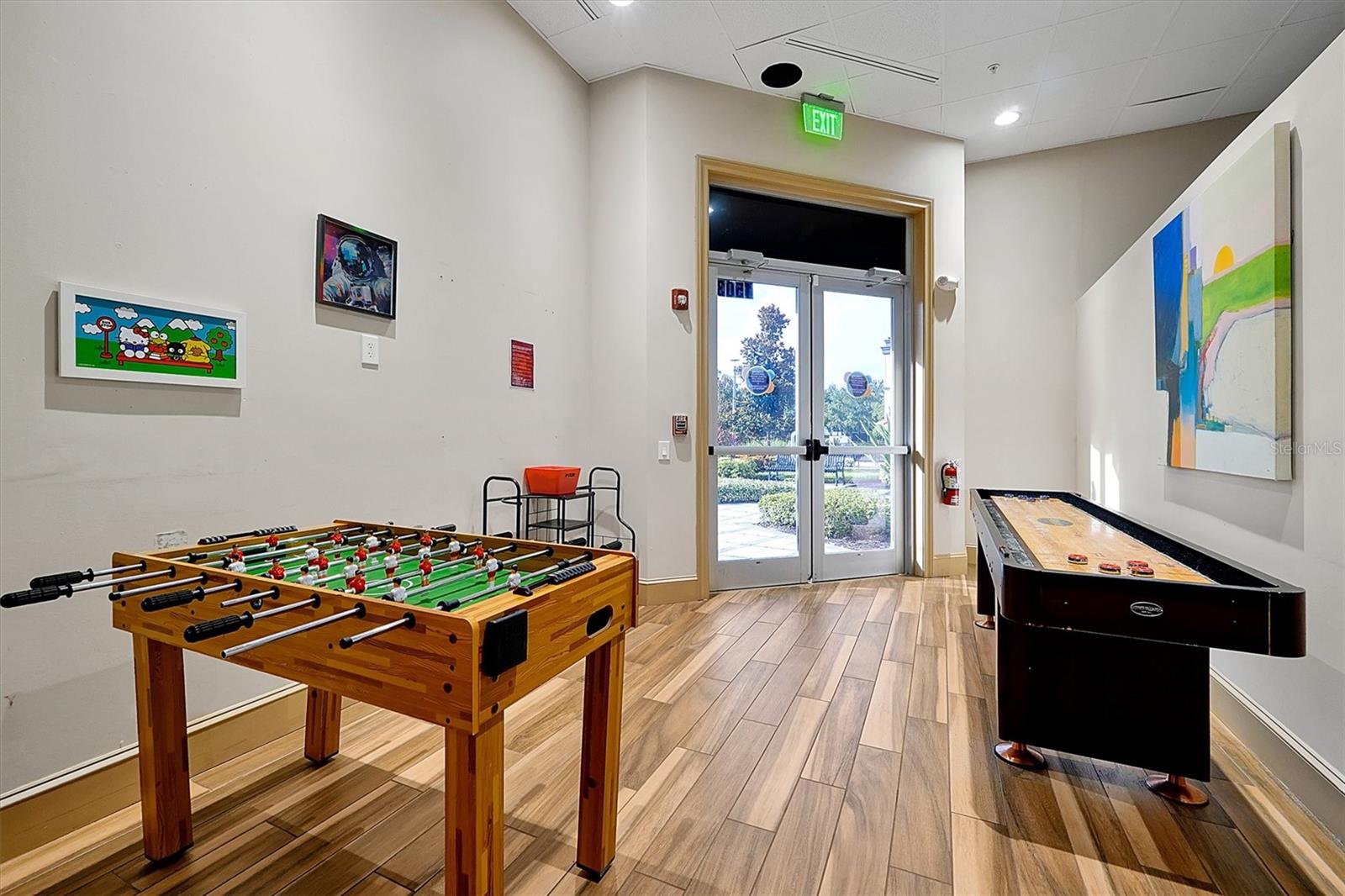 FESTIVAL PH 1 - Residential Lease