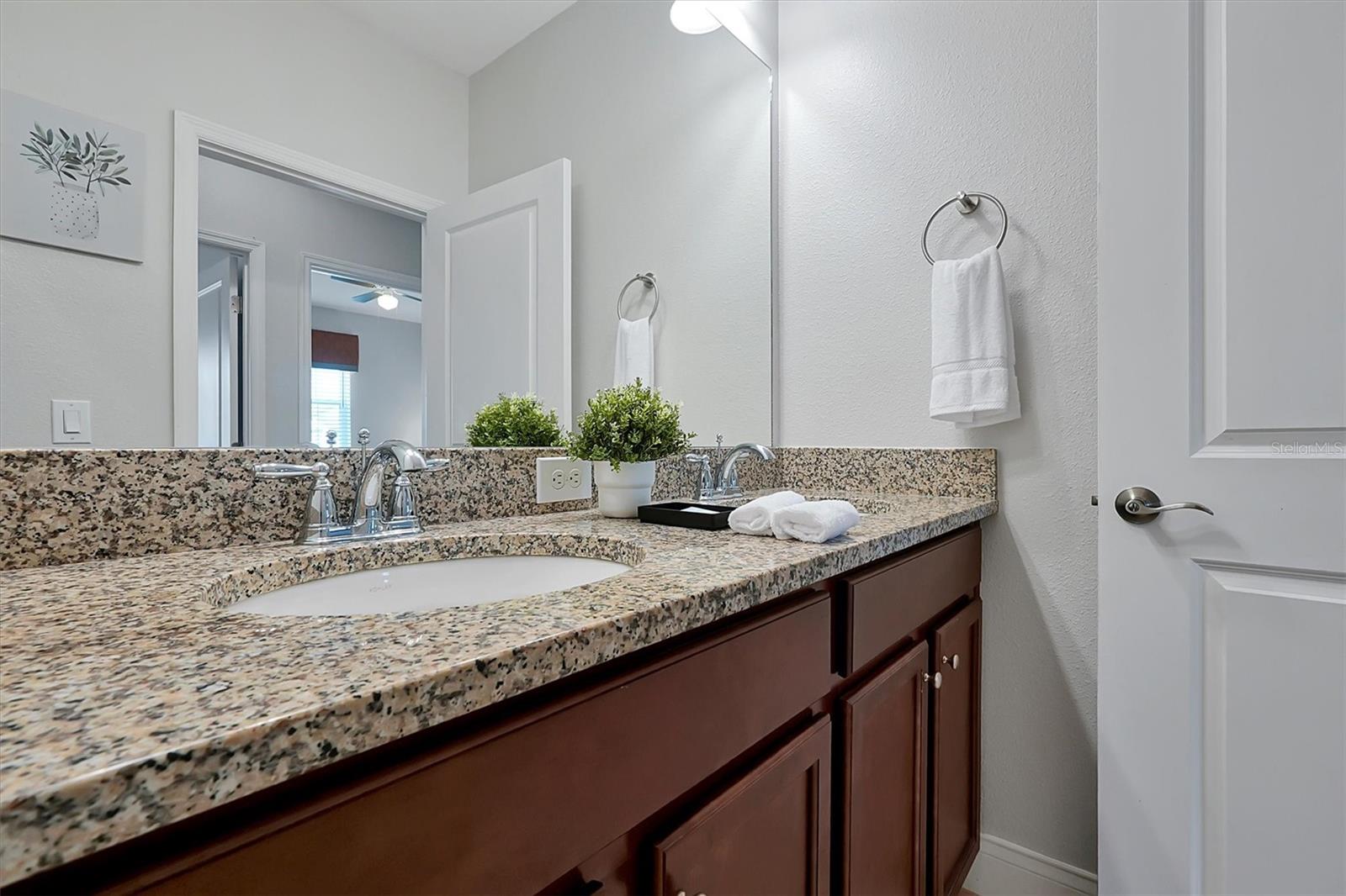 FESTIVAL PH 1 - Residential Lease