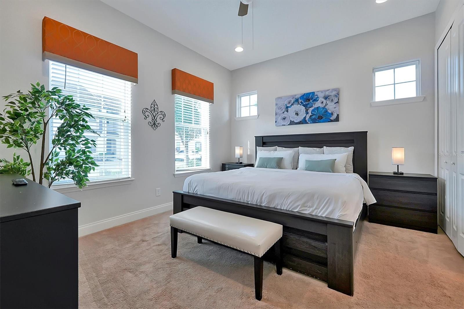 FESTIVAL PH 1 - Residential Lease